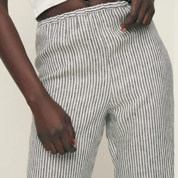 Reformation Remi Cropped Linen Pant Vineyard - Size M - Picture 4 of 4